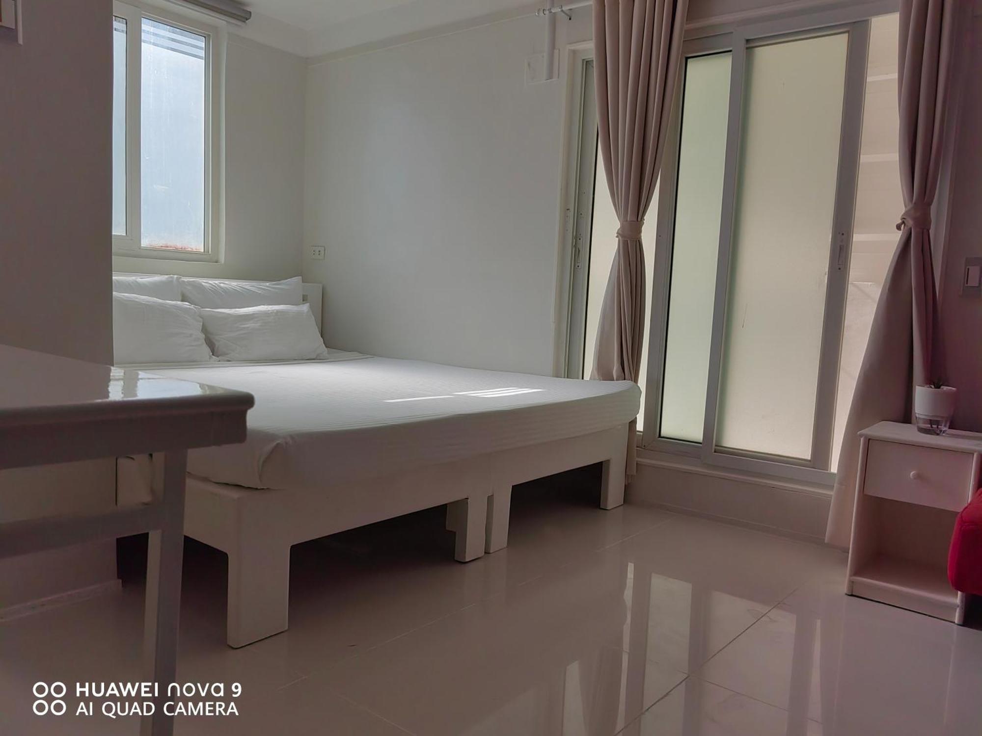 Mecasa Hotel Balabag  Zewnętrze zdjęcie